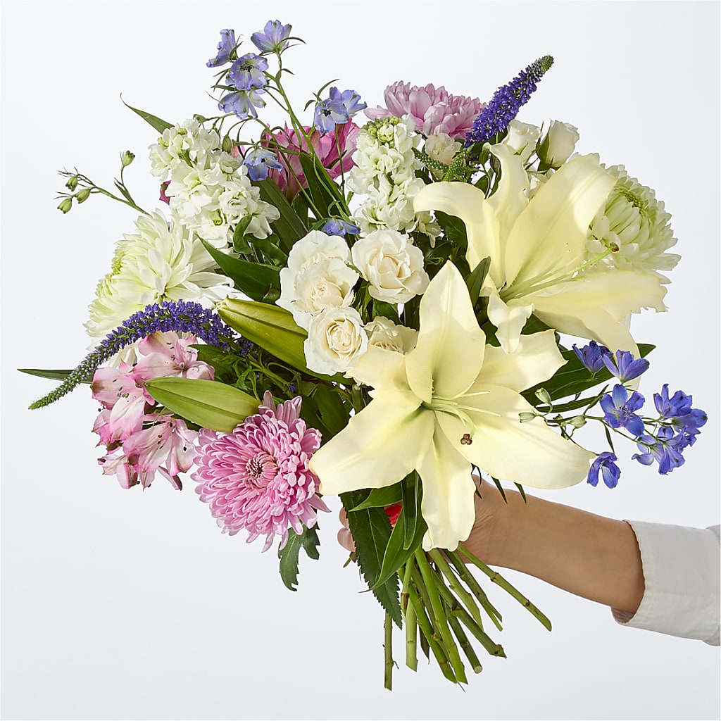 Winter Celebration Bouquet – Village Bloom Florist, Folsom LA