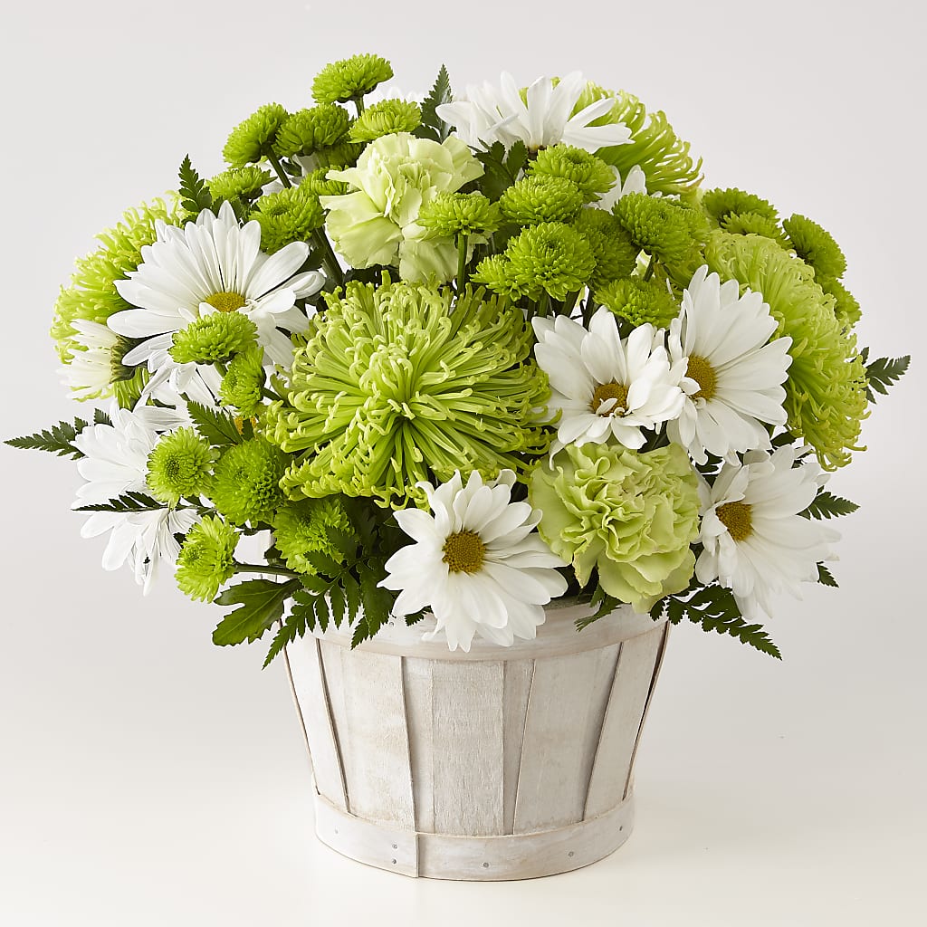 Lucky Charm Basket (Standard) – Village Bloom Florist, Folsom LA