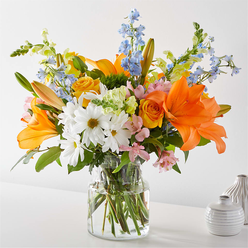 Sun Salutation Bouquet – Village Bloom Florist, Folsom LA
