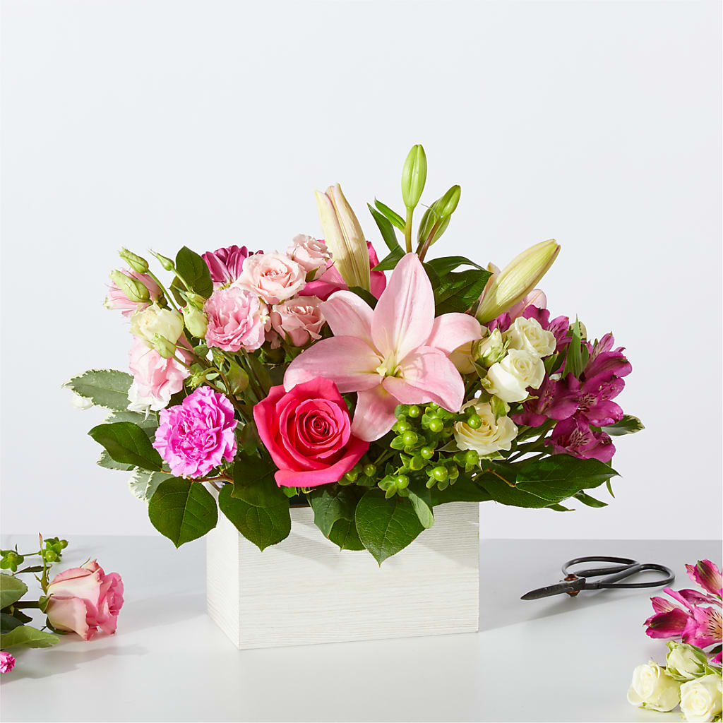 Sweetberry Box – A Florist Original – Village Bloom Florist, Folsom LA