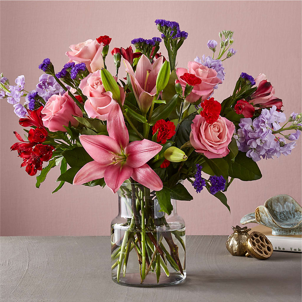 Romantique Bouquet – Village Bloom Florist, Folsom LA