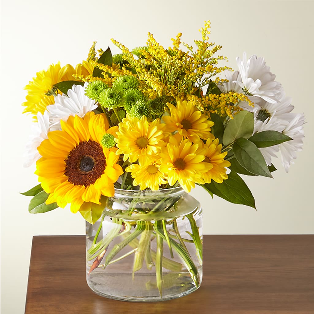 Hello Sunshine Bouquet – Village Bloom Florist, Folsom LA