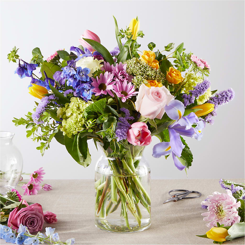 Pastel Tradition - A Florist Original – Village Bloom Florist, Folsom LA