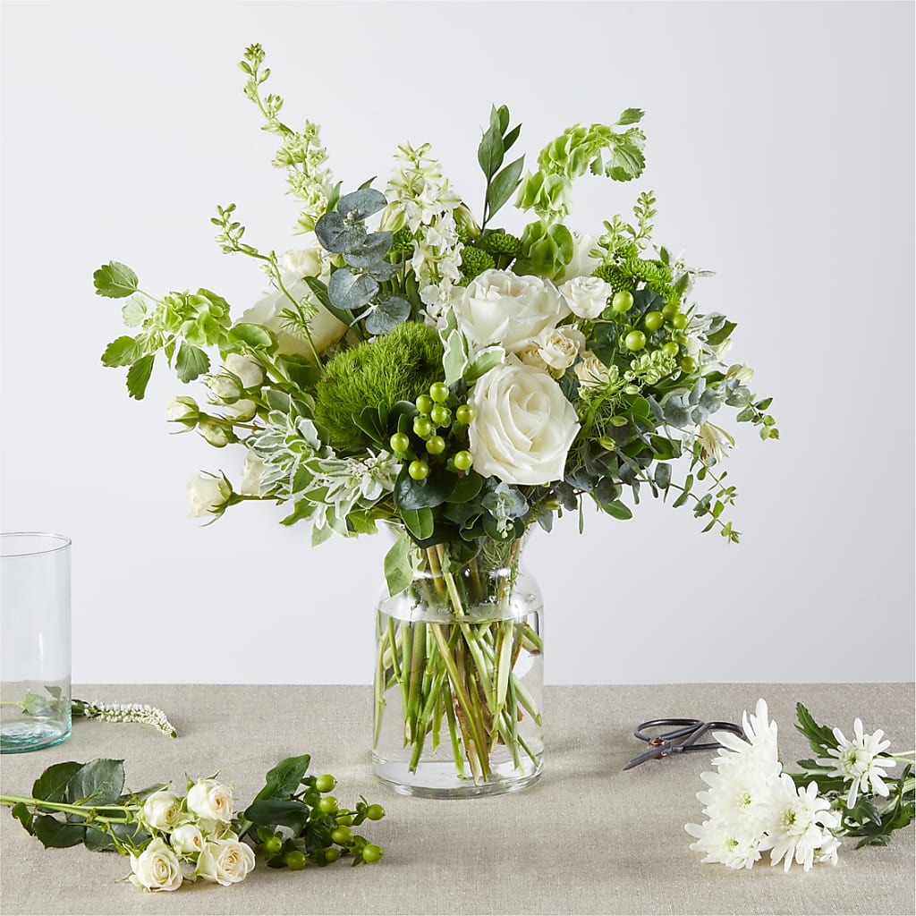 Irish Garden - A Florist Original – Village Bloom Florist, Folsom LA