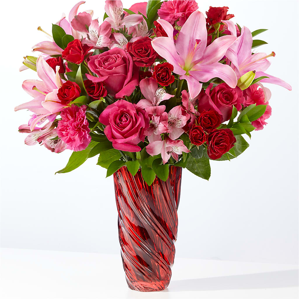 In Love Bouquet with Luxe Swirl Vase – Village Bloom Florist, Folsom LA