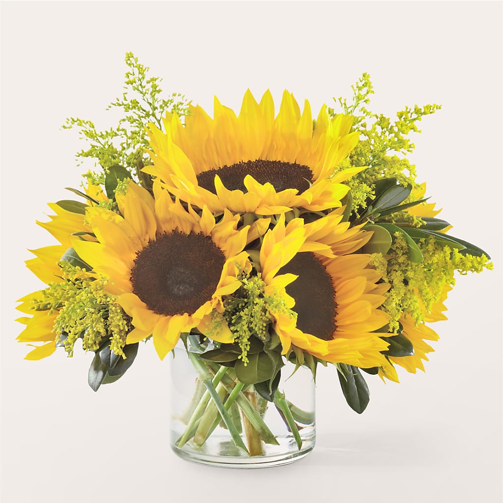 Beaming Sunflower Bouquet – Village Bloom Florist, Folsom LA