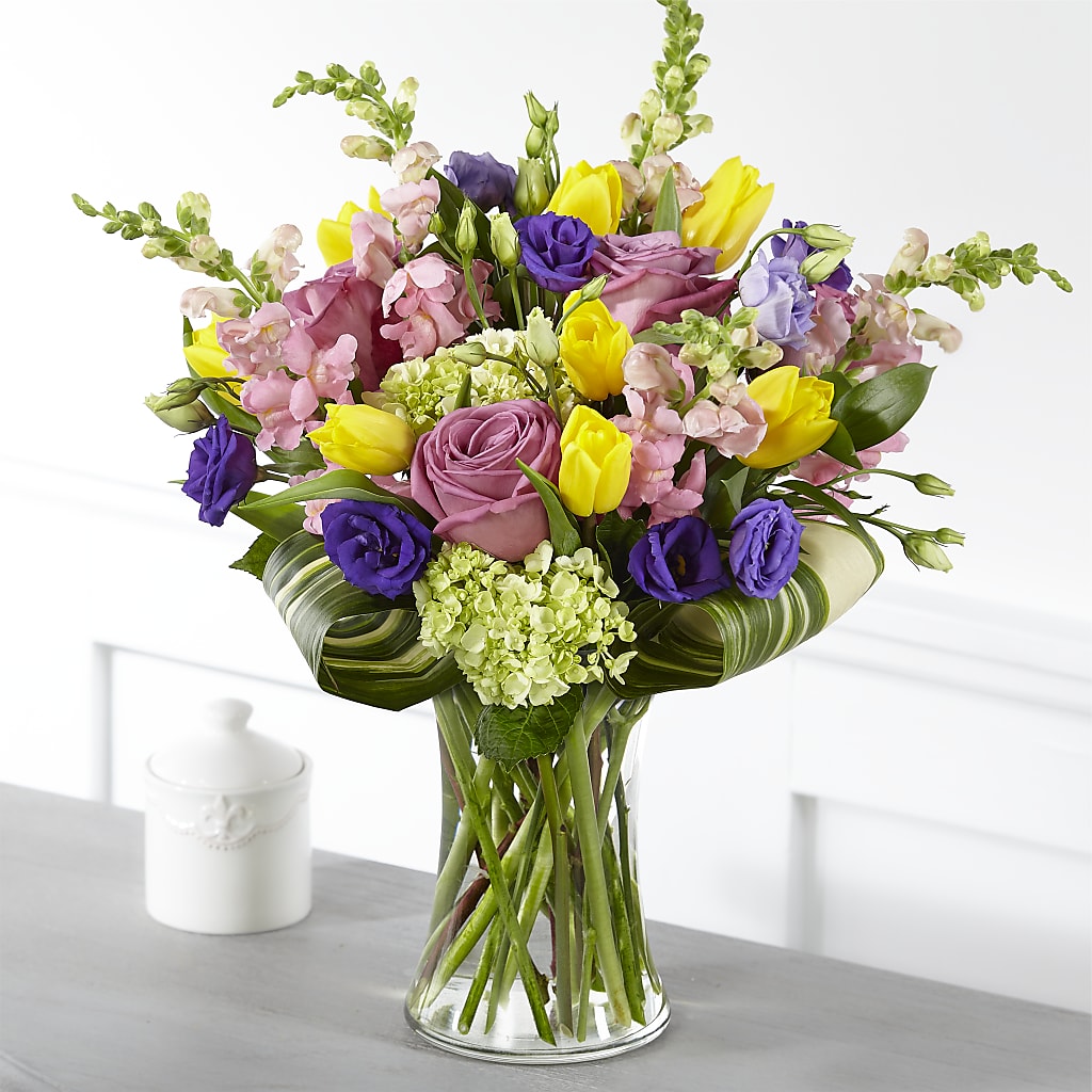 Wondrous Memories Bouquet – Village Bloom Florist, Folsom LA