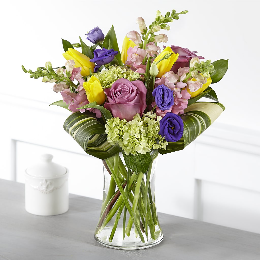 Wondrous Memories Bouquet – Village Bloom Florist, Folsom LA