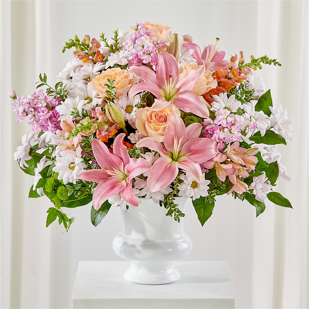 Heartfelt Gesture Urn Arrangement – Village Bloom Florist, Folsom LA