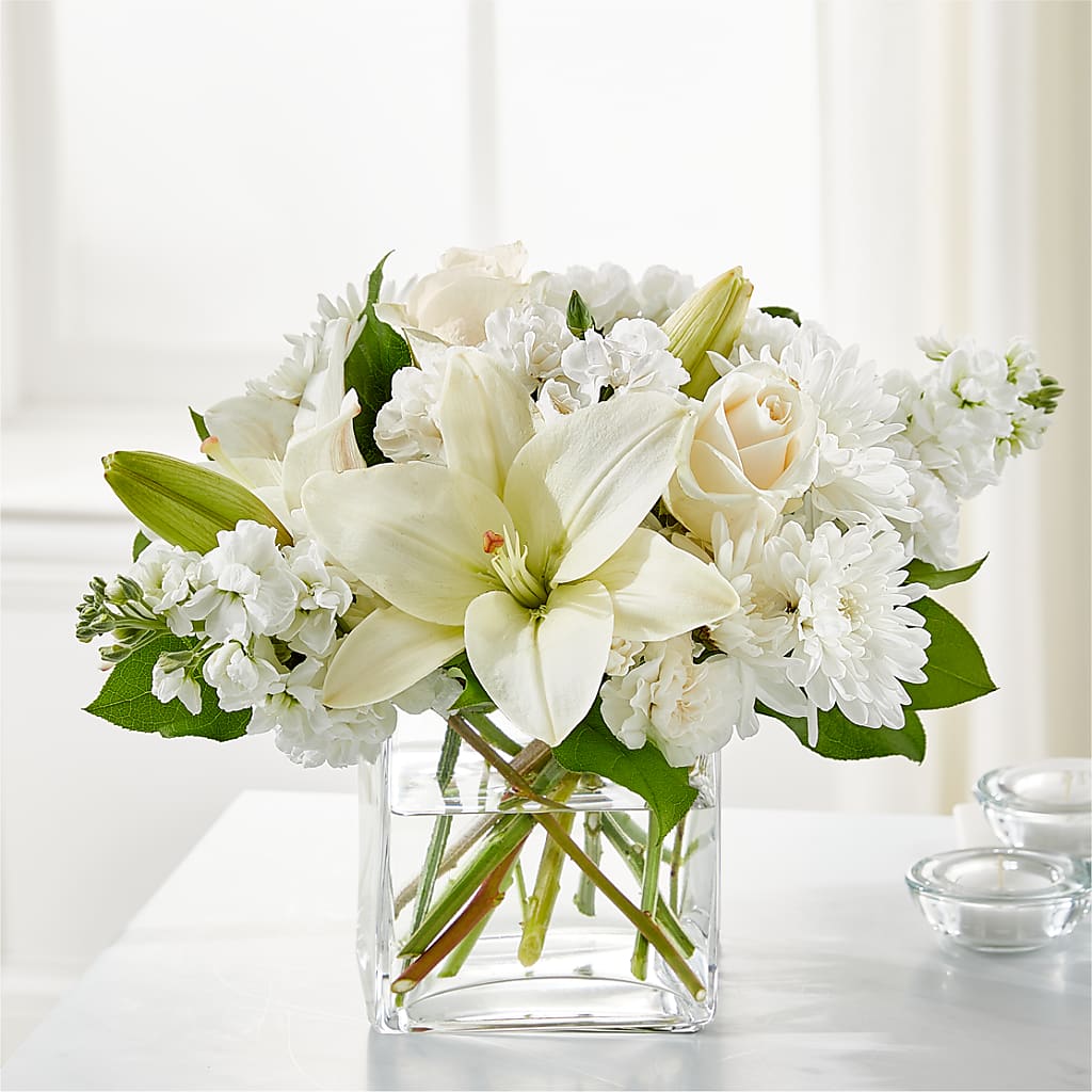 Gentle Breeze Bouquet – Village Bloom Florist, Folsom LA