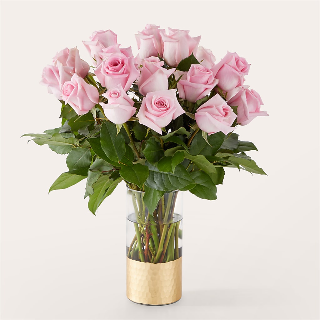 Picture Perfect Pink Rose Bouquet – Village Bloom Florist, Folsom LA
