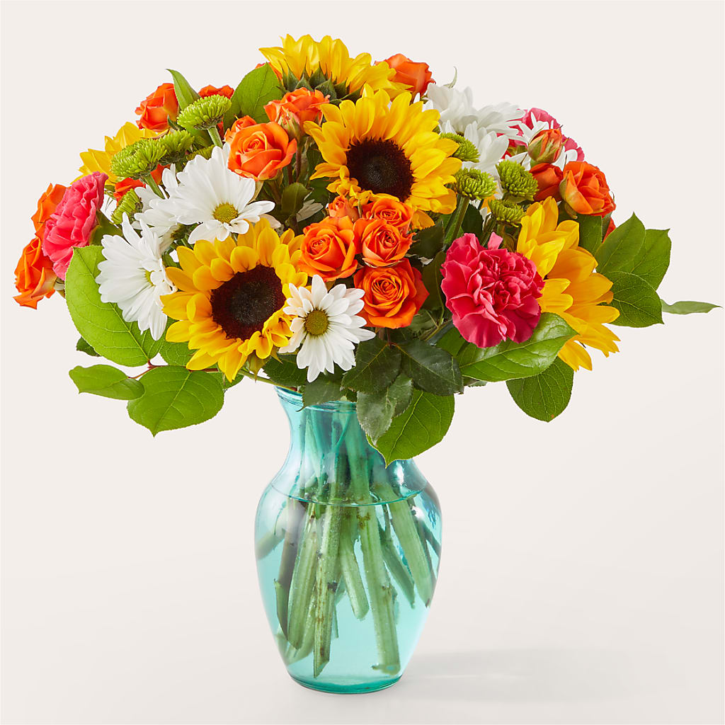 Sun-drenched Blooms Bouquet – Village Bloom Florist, Folsom LA
