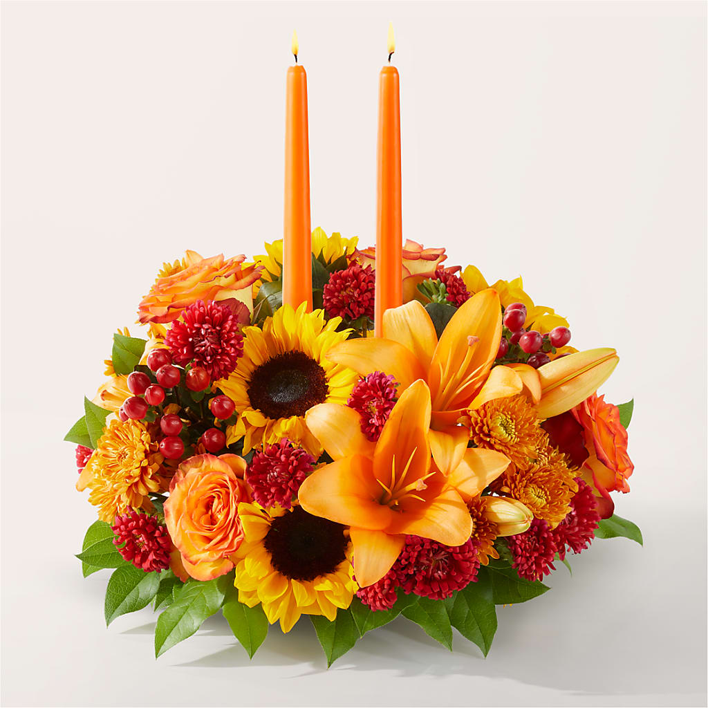 Grateful Centerpiece – Village Bloom Florist, Folsom LA