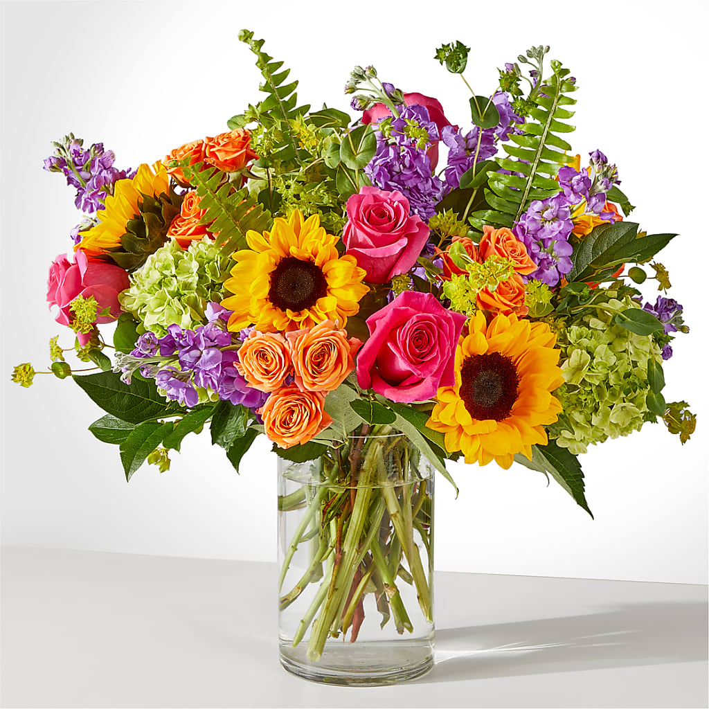 Vibrant Greetings Bouquet – Village Bloom Florist, Folsom LA