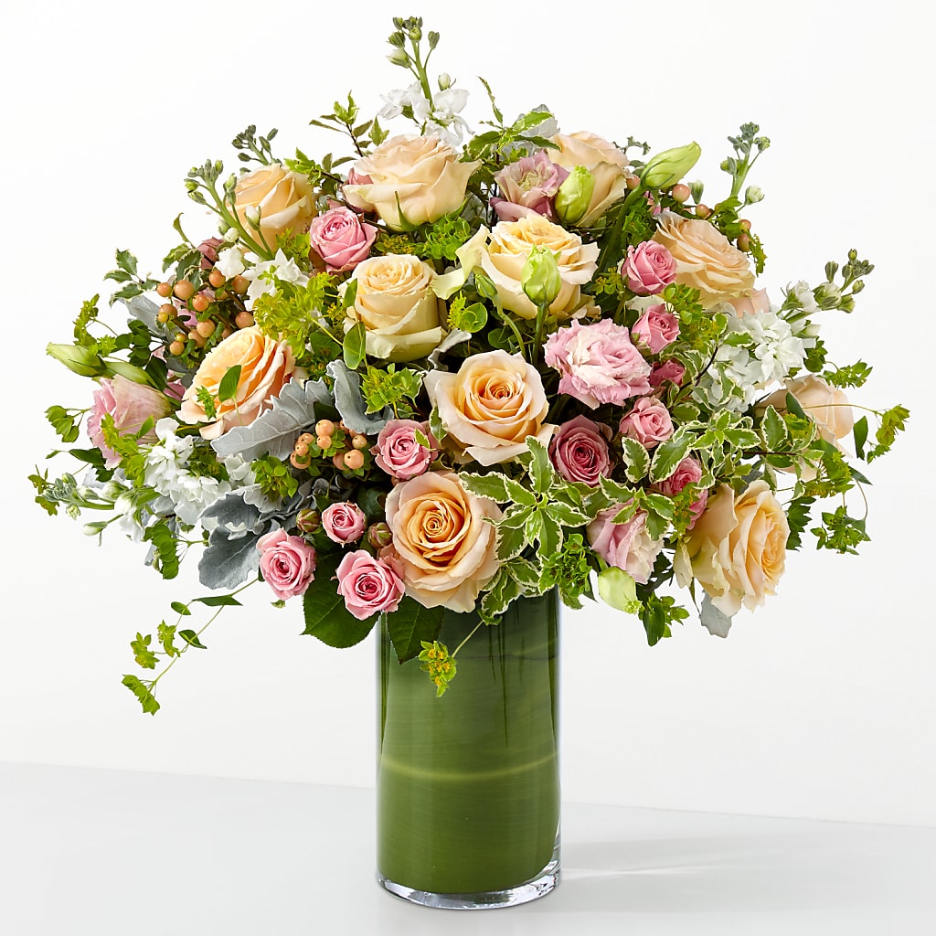 The Glamour Shot – Village Bloom Florist, Folsom LA