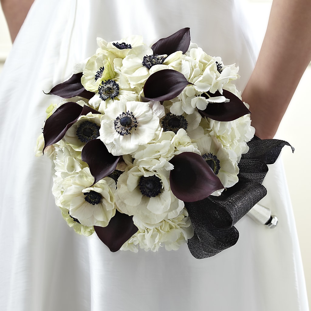 To Have and To Hold Bouquet – Village Bloom Florist, Folsom LA