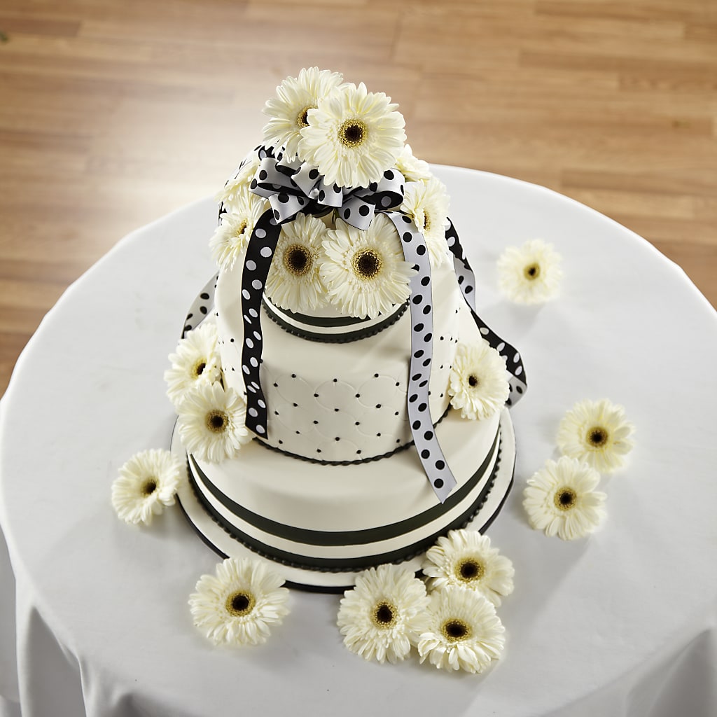 Simple Sophistication Cake Décor – Village Bloom Florist, Folsom LA
