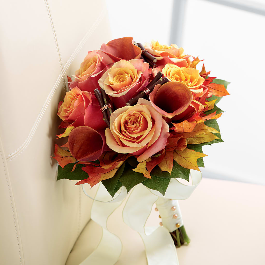 Love Everlasting Bouquet – Village Bloom Florist, Folsom LA