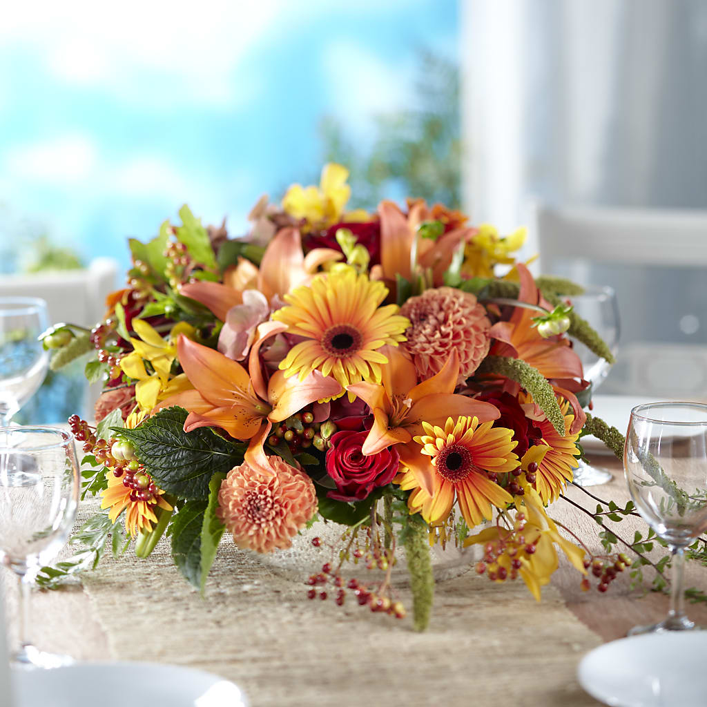 One and Only Centerpiece – Village Bloom Florist, Folsom LA