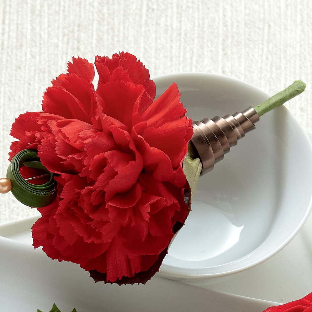 Red Carnation Boutonniere – Village Bloom Florist, Folsom LA