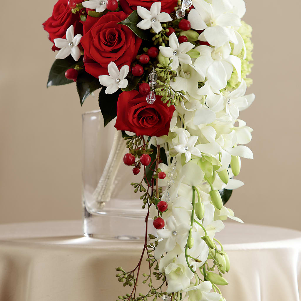 Here Comes the Bride Bouquet – Village Bloom Florist, Folsom LA