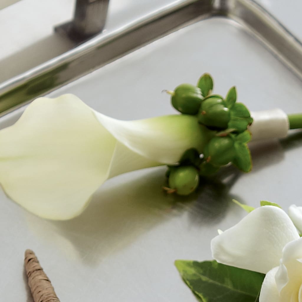 White Calla Boutonniere – Village Bloom Florist, Folsom LA
