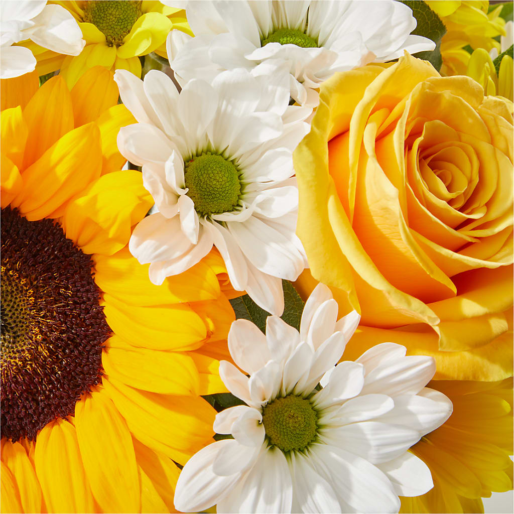 Be Happy Bouquet –  Village Bloom Florist, Folsom LA