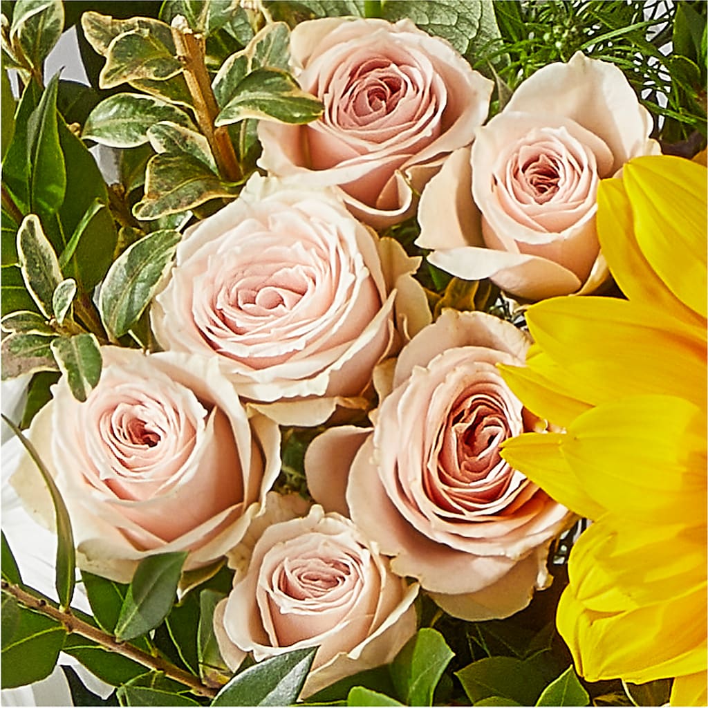 The Good Life Bouquet –  Village Bloom Florist, Folsom LA