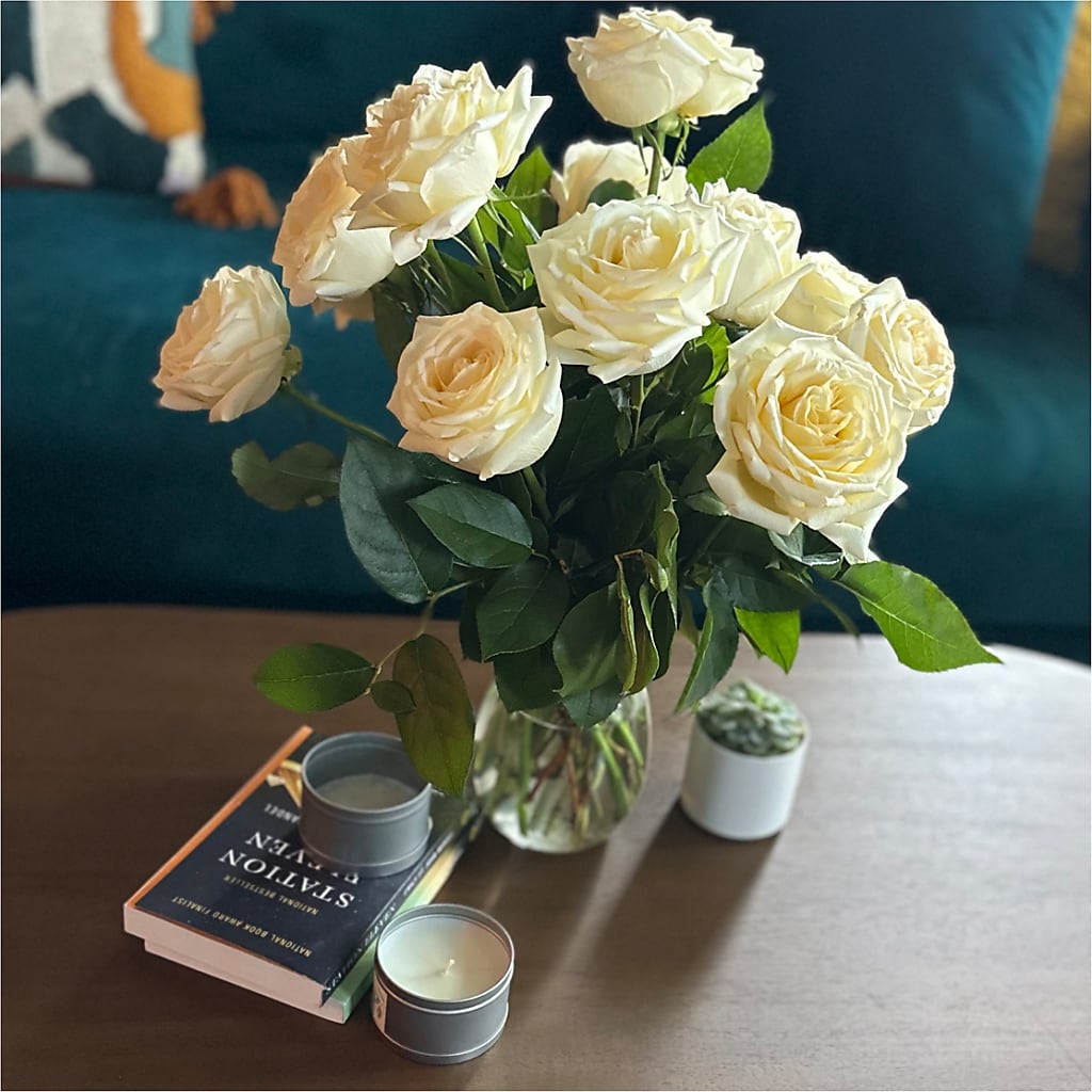 Long Stem Yellow Rose Bouquet –  Village Bloom Florist, Folsom LA