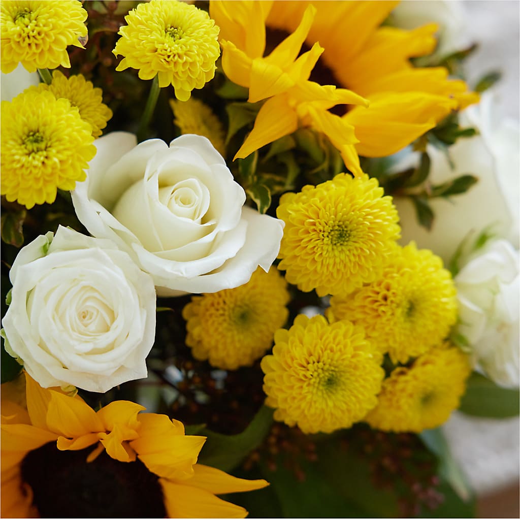Luminous Morning Bouquet –  Village Bloom Florist, Folsom LA