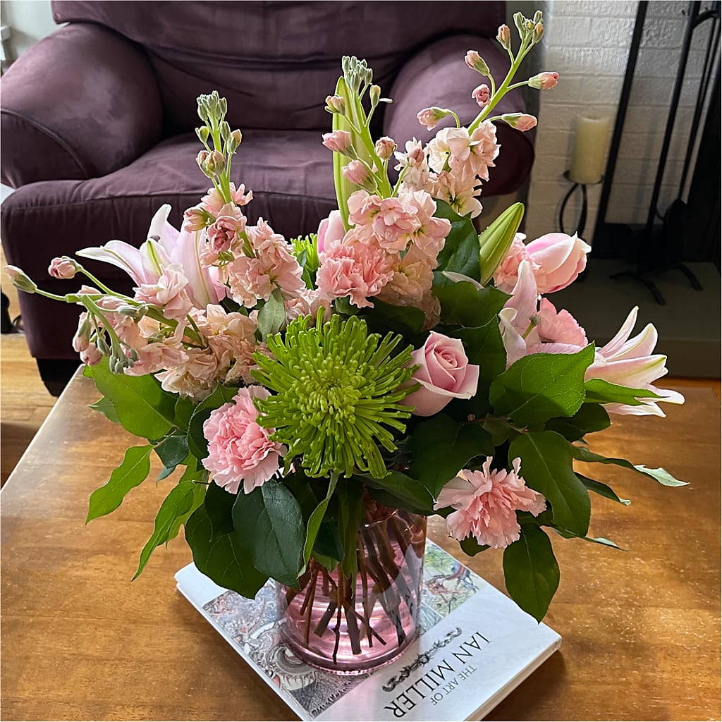 Pretty in Pink Bouquet –  Village Bloom Florist, Folsom LA