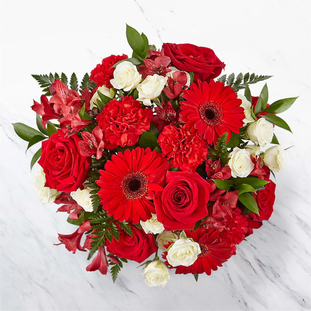 Hearts Embrace Bouquet –  Village Bloom Florist, Folsom LA