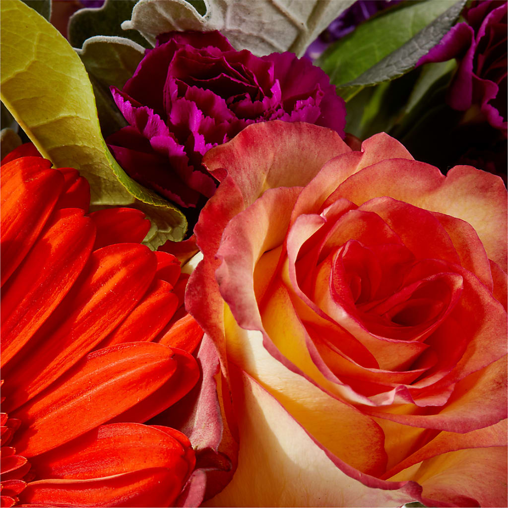 Sangria Bouquet –  Village Bloom Florist, Folsom LA