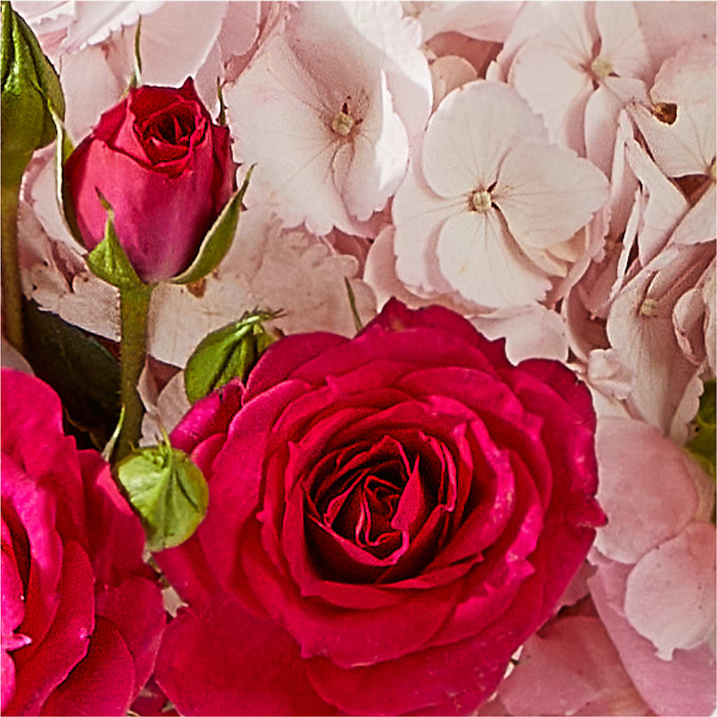 Glitz & Glam Bouquet –  Village Bloom Florist, Folsom LA