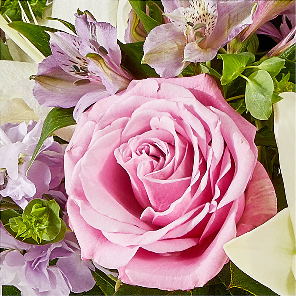 Daydreamer Bouquet –  Village Bloom Florist, Folsom LA