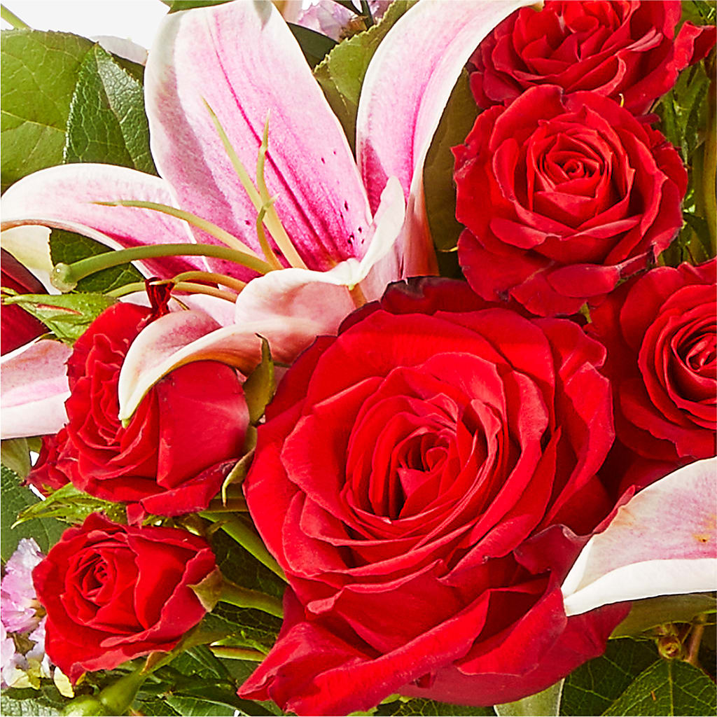 Hopeless Romantic Bouquet –  Village Bloom Florist, Folsom LA