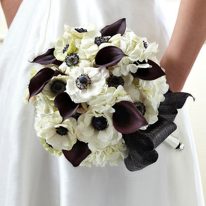 To Have and To Hold Bouquet –  Village Bloom Florist, Folsom LA
