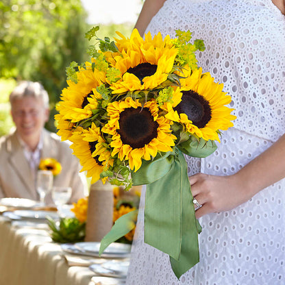 Free Spirit Bouquet –  Village Bloom Florist, Folsom LA